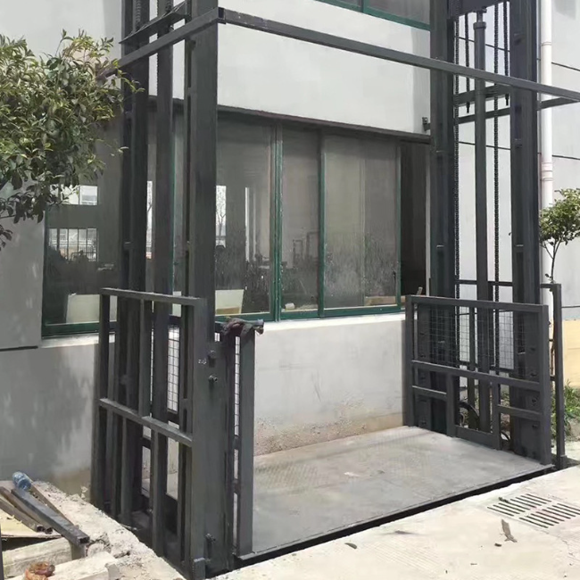 和田5吨室外升降货梯